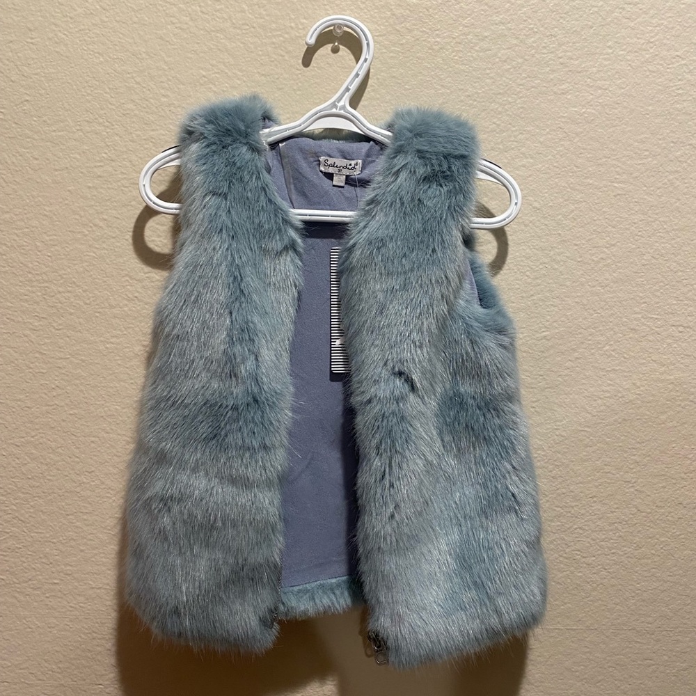 Splendid blue faux fur vest - NWT - size 3T